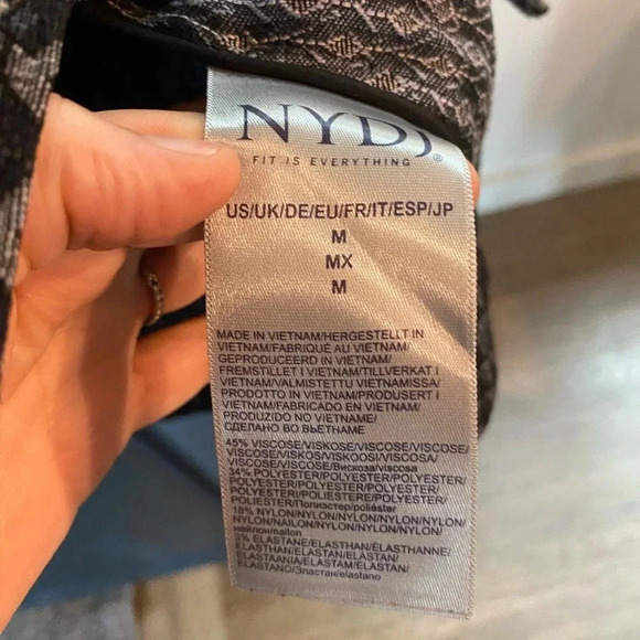 NYDJ Bay City Blazer Size Medium‎ NWT - Picture 9 of 9